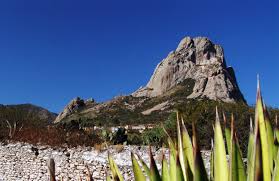 Vineyland and Peña de Bernal - Image 2